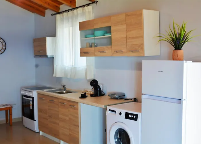 Tsaki Seaview Apartment